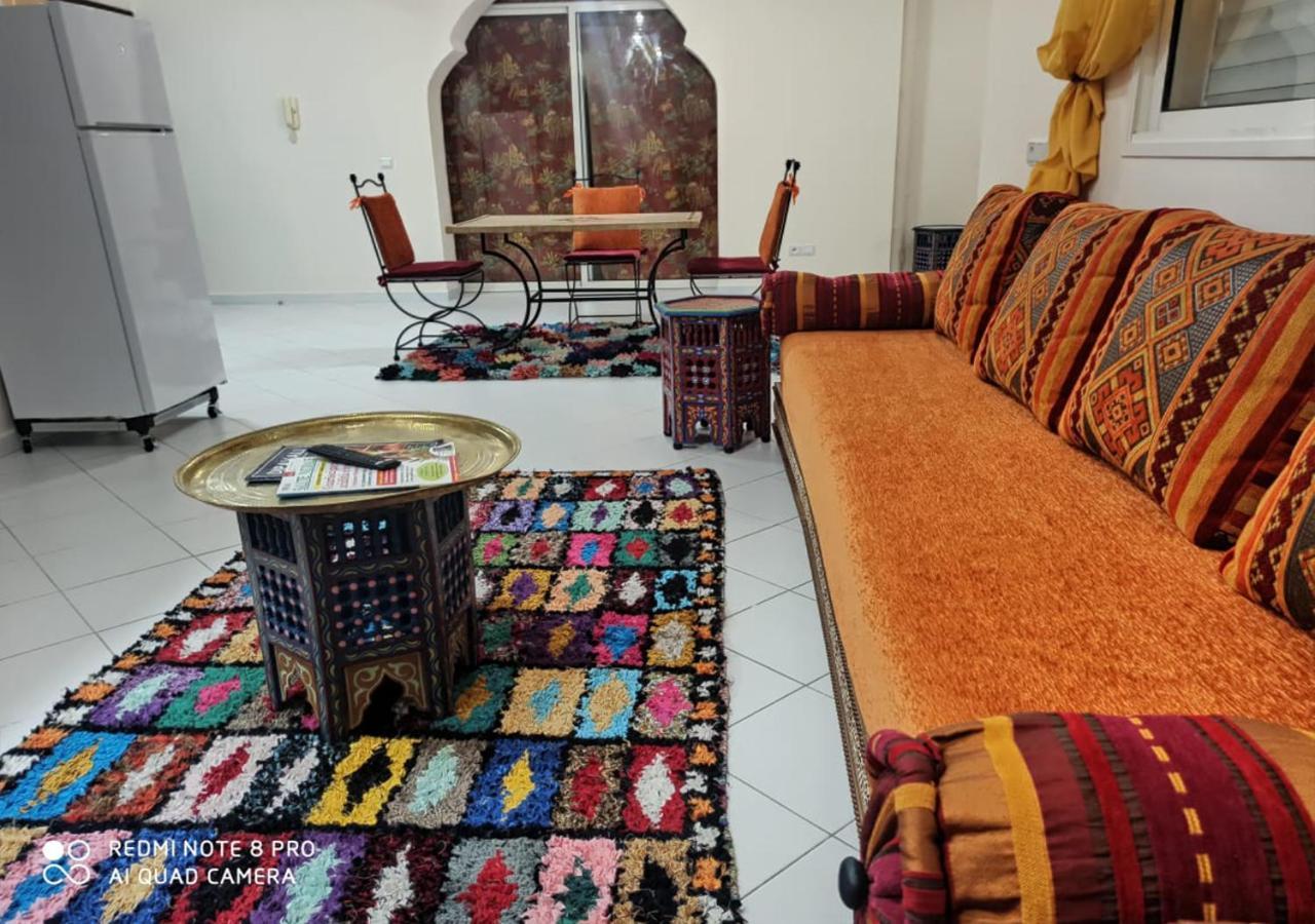 Appartement Julia Au Centre Ville Agadir Dans Residence Borj Dalat Eksteriør billede